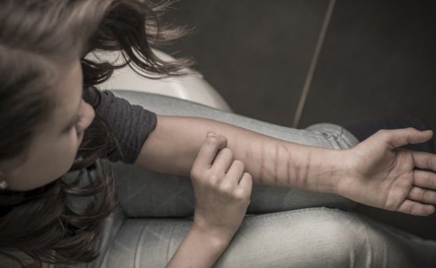 Суицид: как уберечь подростка Суицид как уберечь подростка